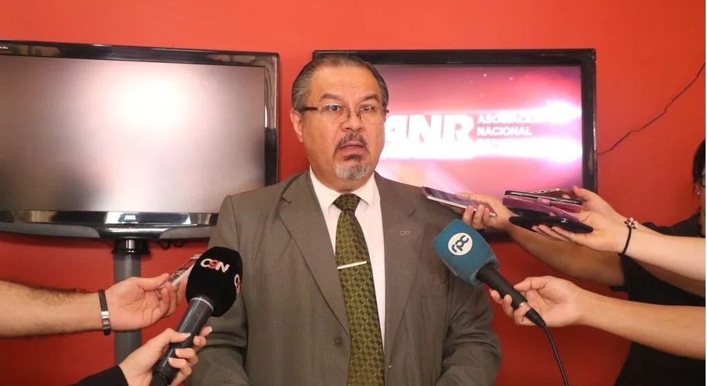 El Secretario del TEP Colorado, Rubén Rolón informó de la "histórica" cantidad de inscriptos. Foto: ANR