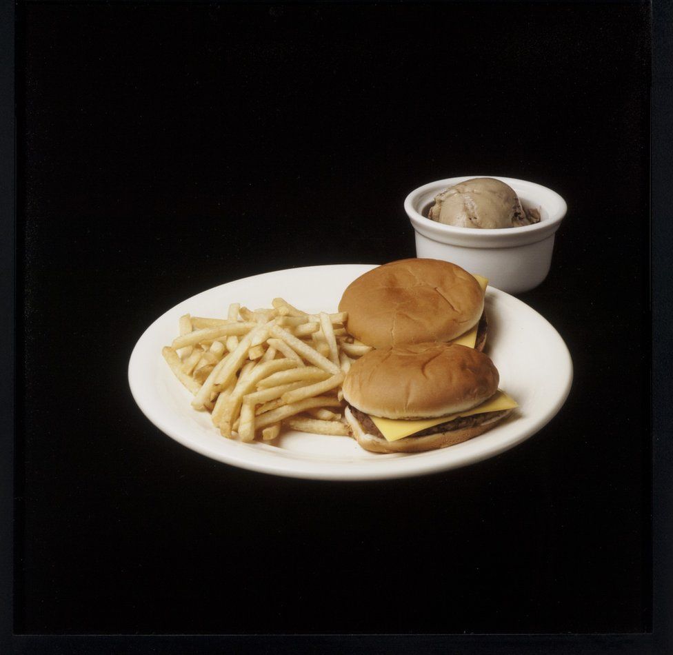 Papas fritas y hamburguesas están entre las preferidas. Foto: BBC