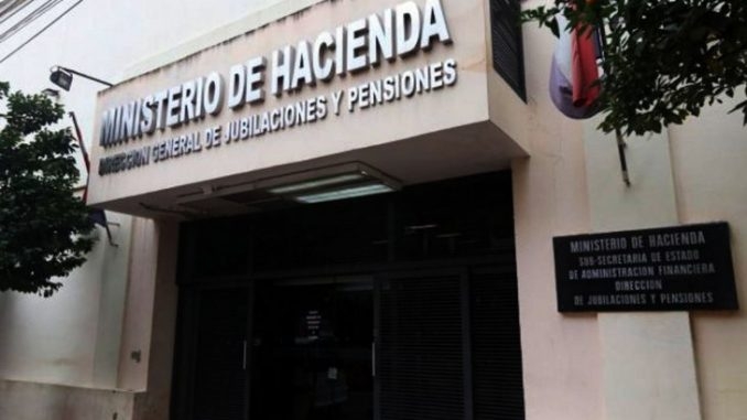 El sector militar tiene un déficit de 77%. Foto: Hacienda