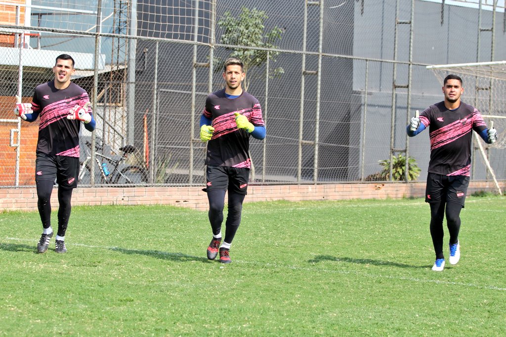 Ante esta situación, el plantel de Nacional deberá someterse a nuevas pruebas este miércoles. Foto: @clubnacionalpy.