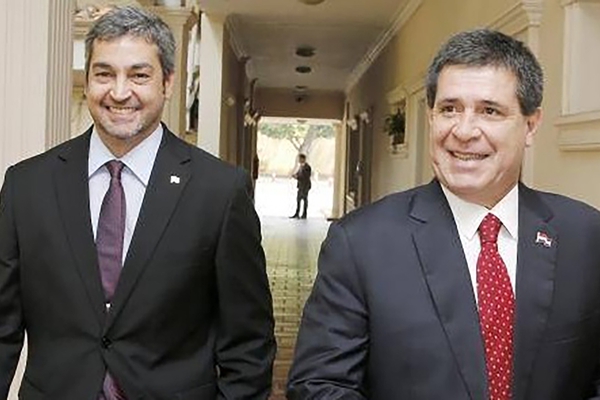 Mario Abdo Benítez y Horacio Cartes, en el pasado. Foto de archivo