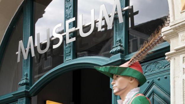 Museo HamelinUna exposición especial que se centra en el alcance global de la leyenda del Flautista. Foto: BBC