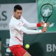 Novak Djokovic derrotó este lunes a Mikael Ymer por 6-0, 6-2 y 6-3. Su próximo rival será el lituano Ricardas Berankis. Foto: rolandgarros.com.