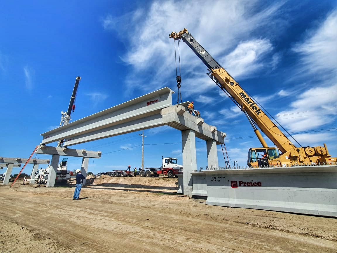 El mejoramiento de la ruta desvío Alberdi – Pilar abarca más 90 kilómetros de extensión y se divide en dos tramos. Foto: MOPC.