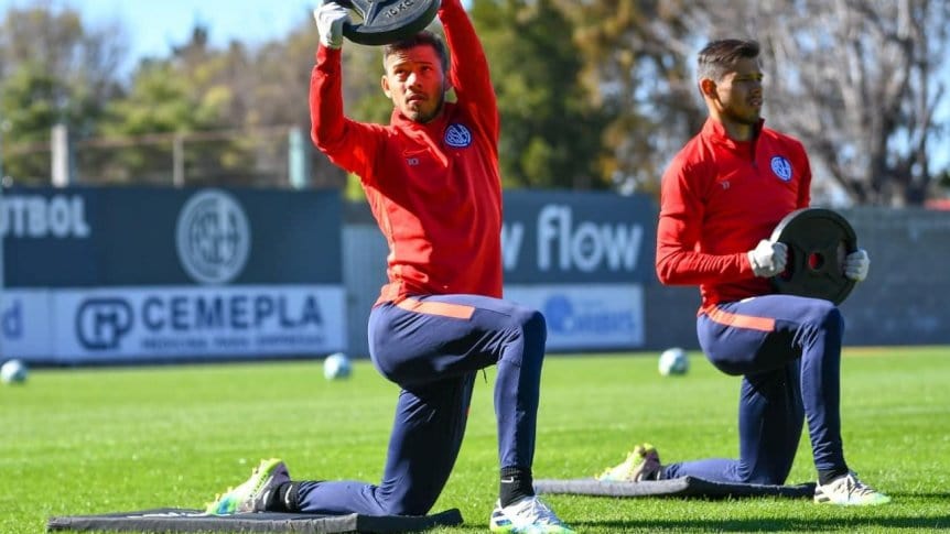 Ángel Romero fue apartado del plantel principal y no formó parte de la última práctica. Foto: sanlorenzo.com.ar.