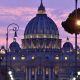 El cardenal Giovanni Angelo Becciu fue acusado de malversar 100.000 euros de los fondos del Vaticano.Foto: Pexels.