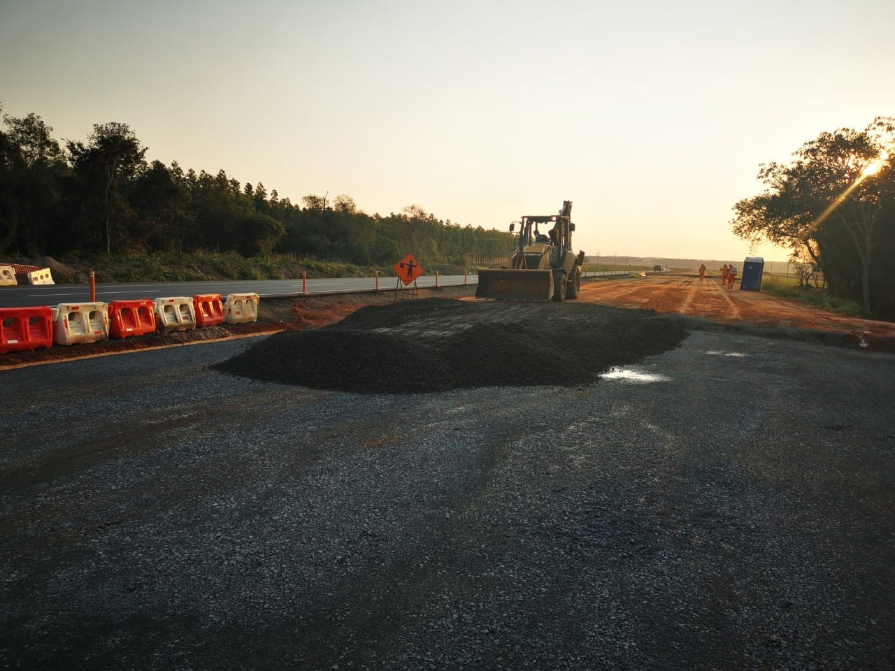 Se realizan trabajos en ambas márgenes. Foto: Gentileza