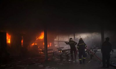 El incendio arrasó los refugios de 13.000 personas. Foto: France24