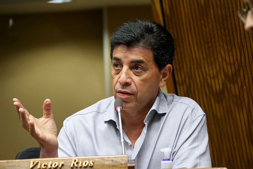 Víctor Ríos, senador. (Gentileza).