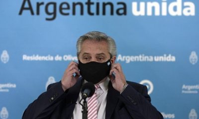 El presidente argentino, Alberto Fernández, sostiene que la cuarentena evitó el colapso del sistema sanitario. Foto: BBC