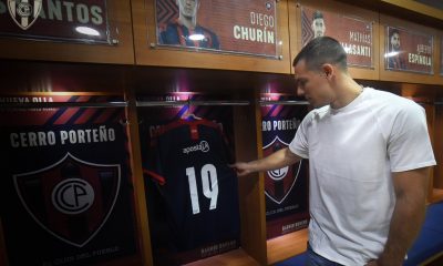 Un poco más de tres años de su llegada, Diego Churín deja Cerro Porteño. En el Ciclón convirtió 54 goles y ganó dos torneos. Foto: @CCP1912oficial.