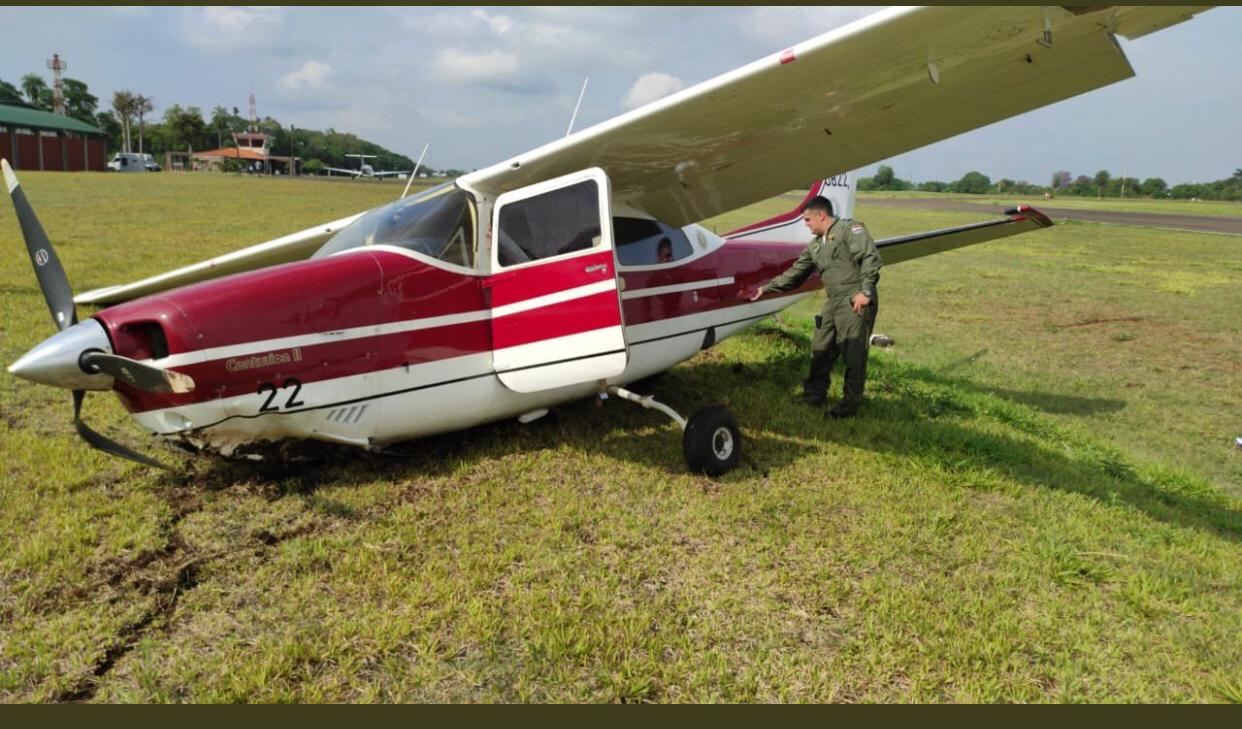 Avioneta de las Fuerzas Aereas