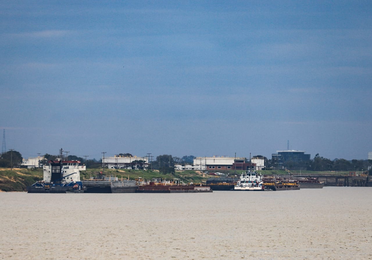 Tras bajante de Río Paraguay el Puerto de Pilar sería clave para embarcaciones. Foto: Agencia IP