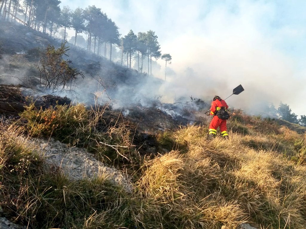 Los focos de incendios seguirían por un mes más, según calculan los expertos. (Foto Archivo)