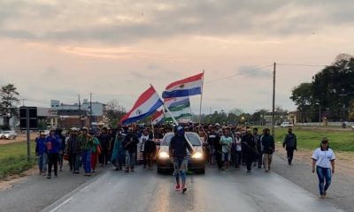 Comunidades Mby Guaraní de tres departamentos se encuentran en Caaguazú con el gobierno. Foto: Gentileza.