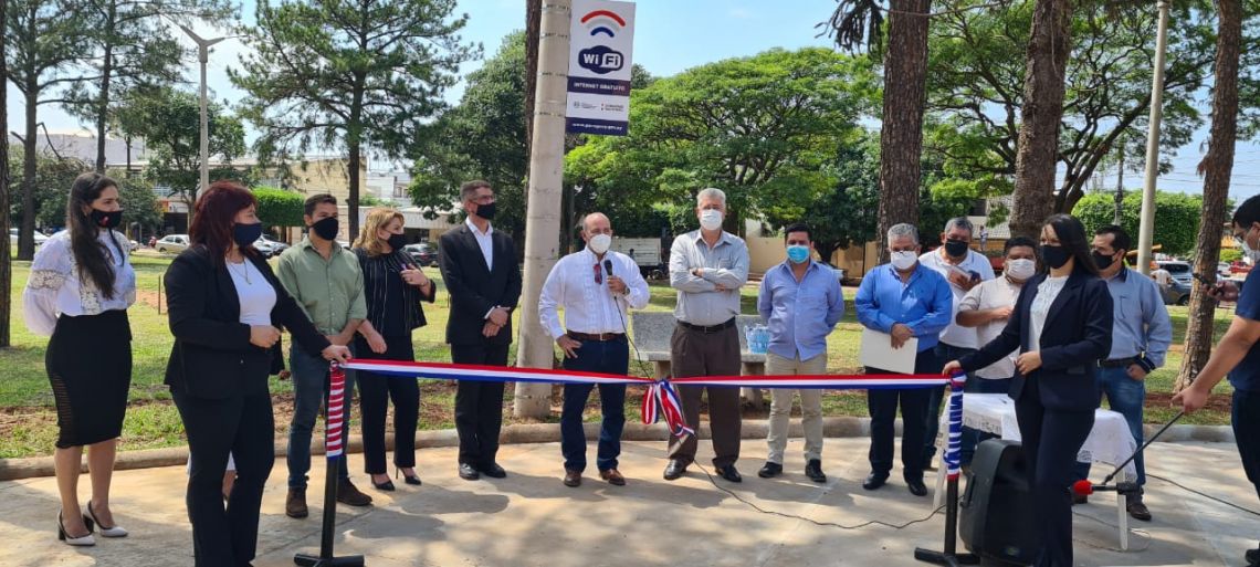 Ya son 100 los puntos de acceso gratuito habilitados a nivel país. Foto: Mitic