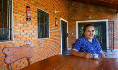 Ágelica Cabrera, una de las beneficiarias del crédito "mi primera casa". Foto: AFD