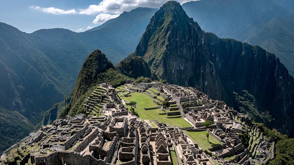 Machu Picchu recibía entre 2.000 y 3.000 turistas por día antes de la pandemia. Foto: Telam