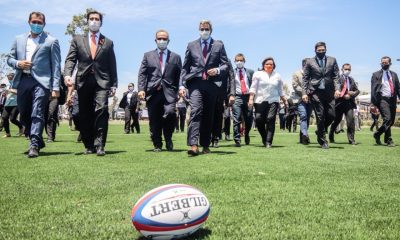 La inauguración de la cancha sintética del renovado estadio Héroes de Curupayty contó con la presencia del presidente Mario Abdo Benítez. Foto: SND.