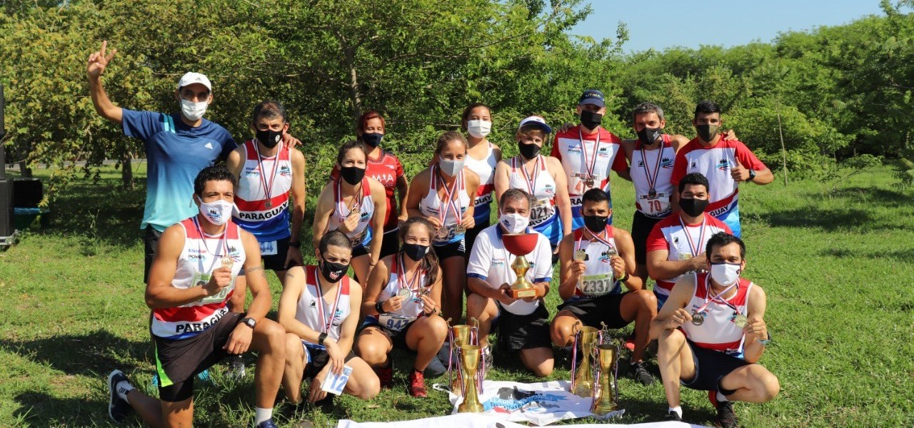 Eladio Fernández Running Club fue el gran ganador del Campeonato Nacional de Ruta que se realizó en el Parque Guasu Metropolitano. Foto: fpa.org.py.