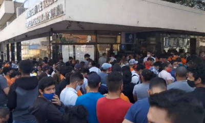 Archivo. Unos 1.500 empelados quedaron en la calle cuando cerró la cadena.