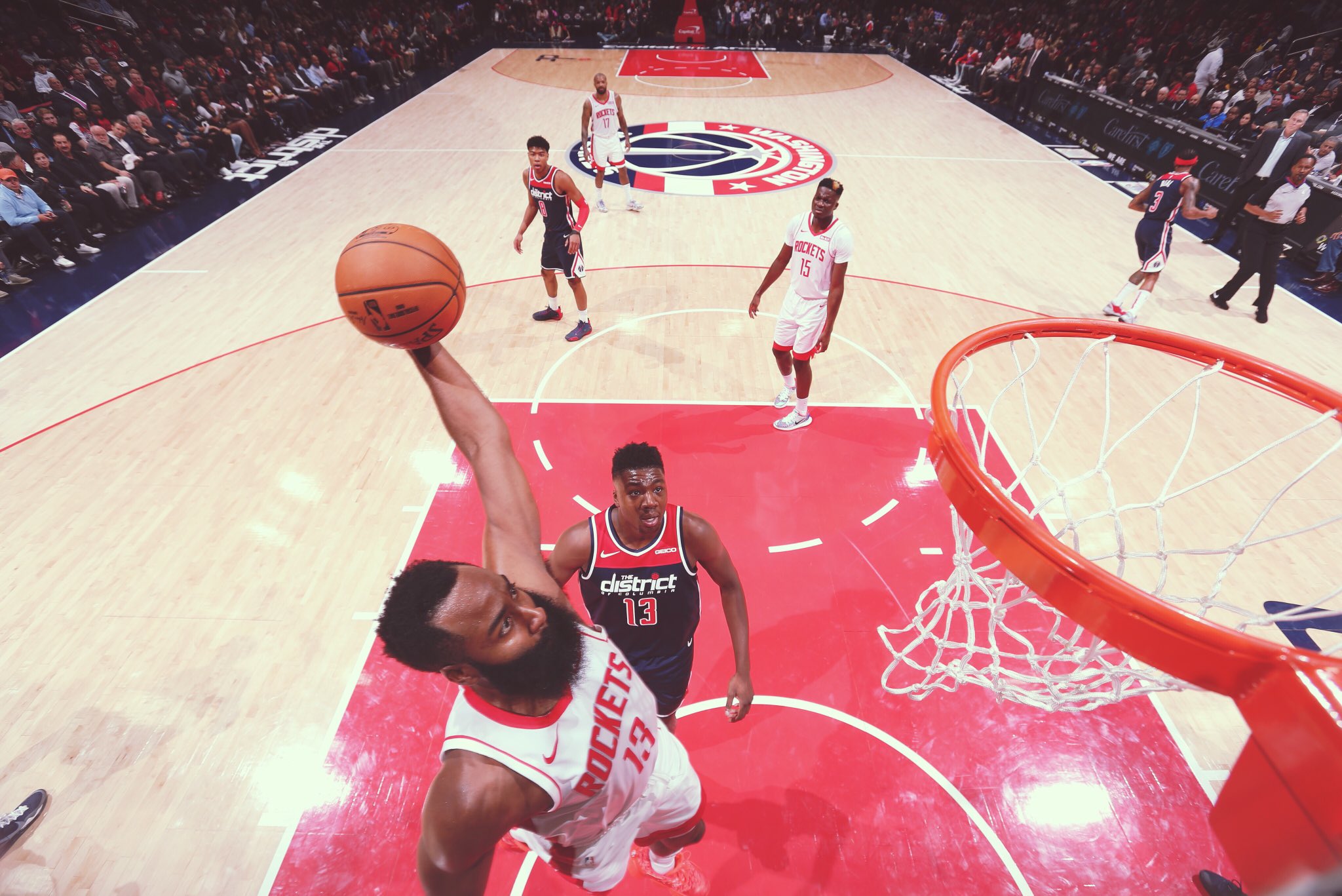 De pasar a los Brooklyn Nets, James Harden volvería a juntarse con Kevin Durant, quien fue su compañero en Okahoma City Thunder Foto: @JHarden13.