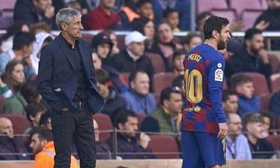 Si bien Quique Setién consideró a Lionel Messi como el mejor futbolista de la historia, dijo que es un jugador “difícil de gestionar”. Foto: TyC Sports.