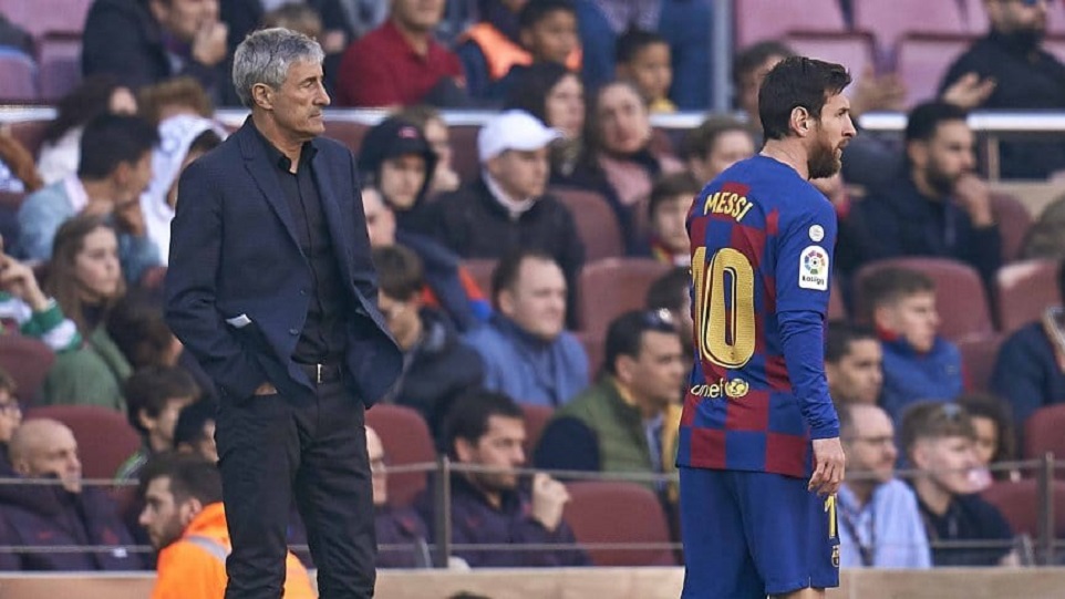 Si bien Quique Setién consideró a Lionel Messi como el mejor futbolista de la historia, dijo que es un jugador “difícil de gestionar”. Foto: TyC Sports.