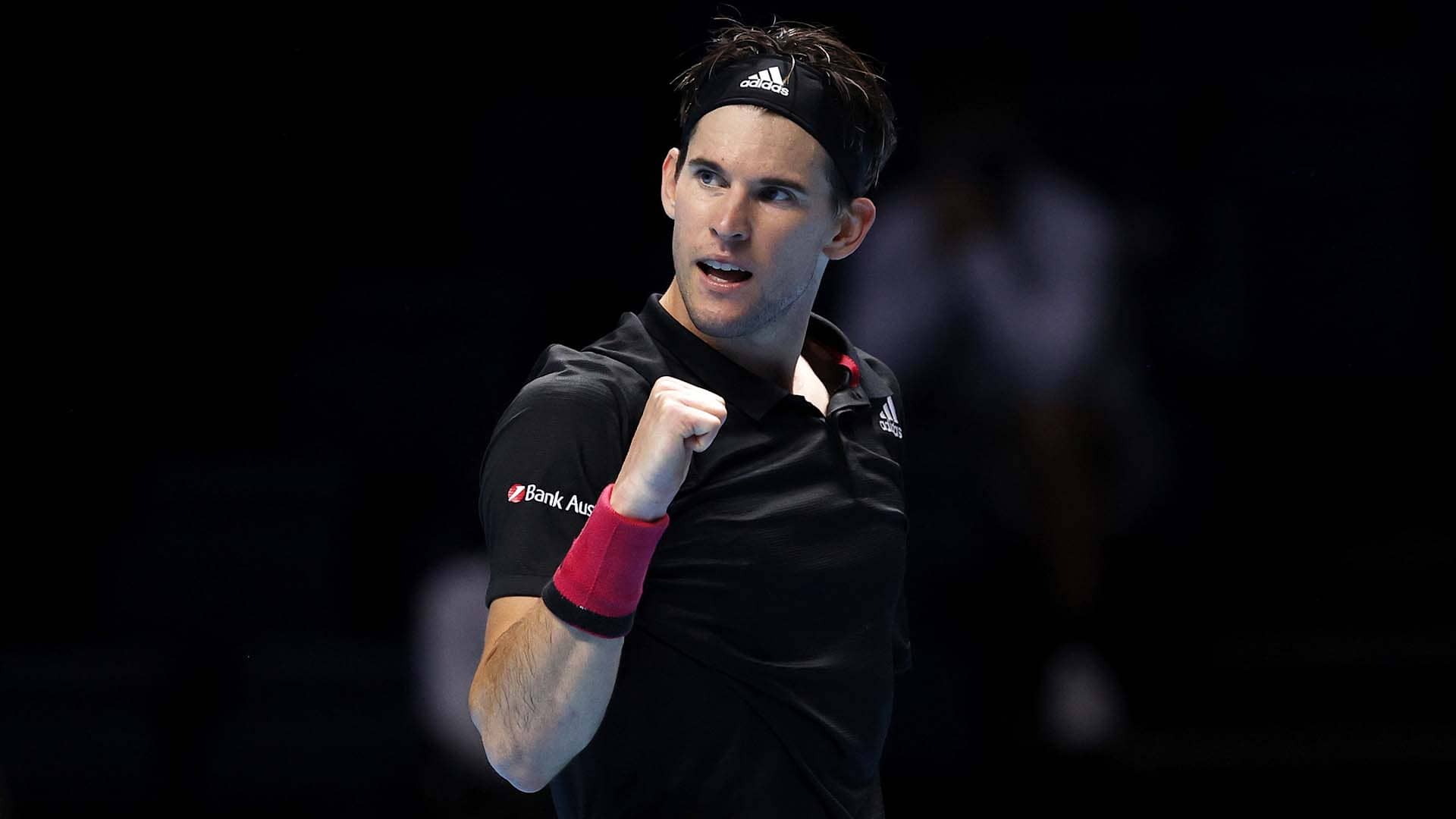 Thiem superó a Nadal por 7-6 (7) y 7-6 (4) en dos horas y 26 minutos de juego. La victoria lo acerca a semifinales del certamen. Foto: nittoatpfinals.com.