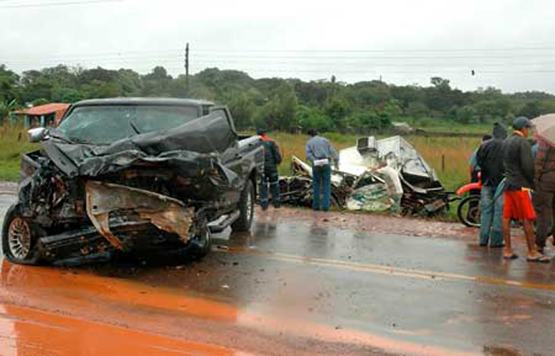 Muchas personas pierden la vida en accidentes de tránsito (Agencia IP)