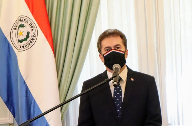 Luis A. Castiglioni asumió ayer el MIC. Foto Presidencia