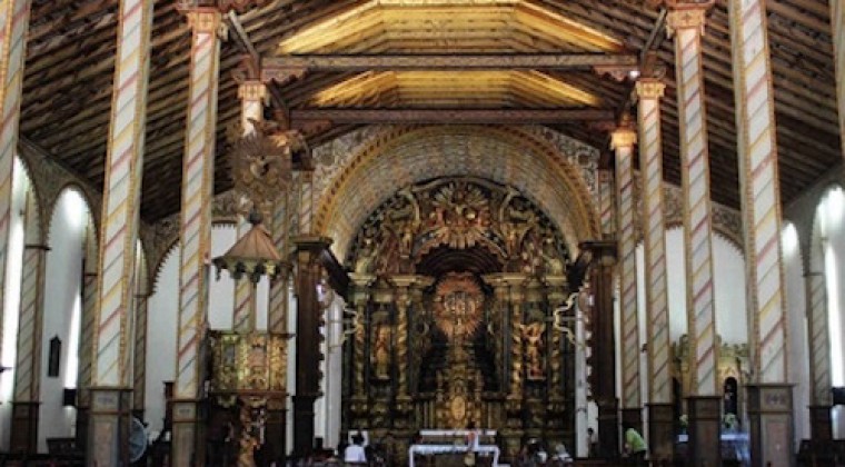 La Iglesia de Yaguarón, en proceso de restauración, quedó afuera del circuito turístico. Foto: Archivo