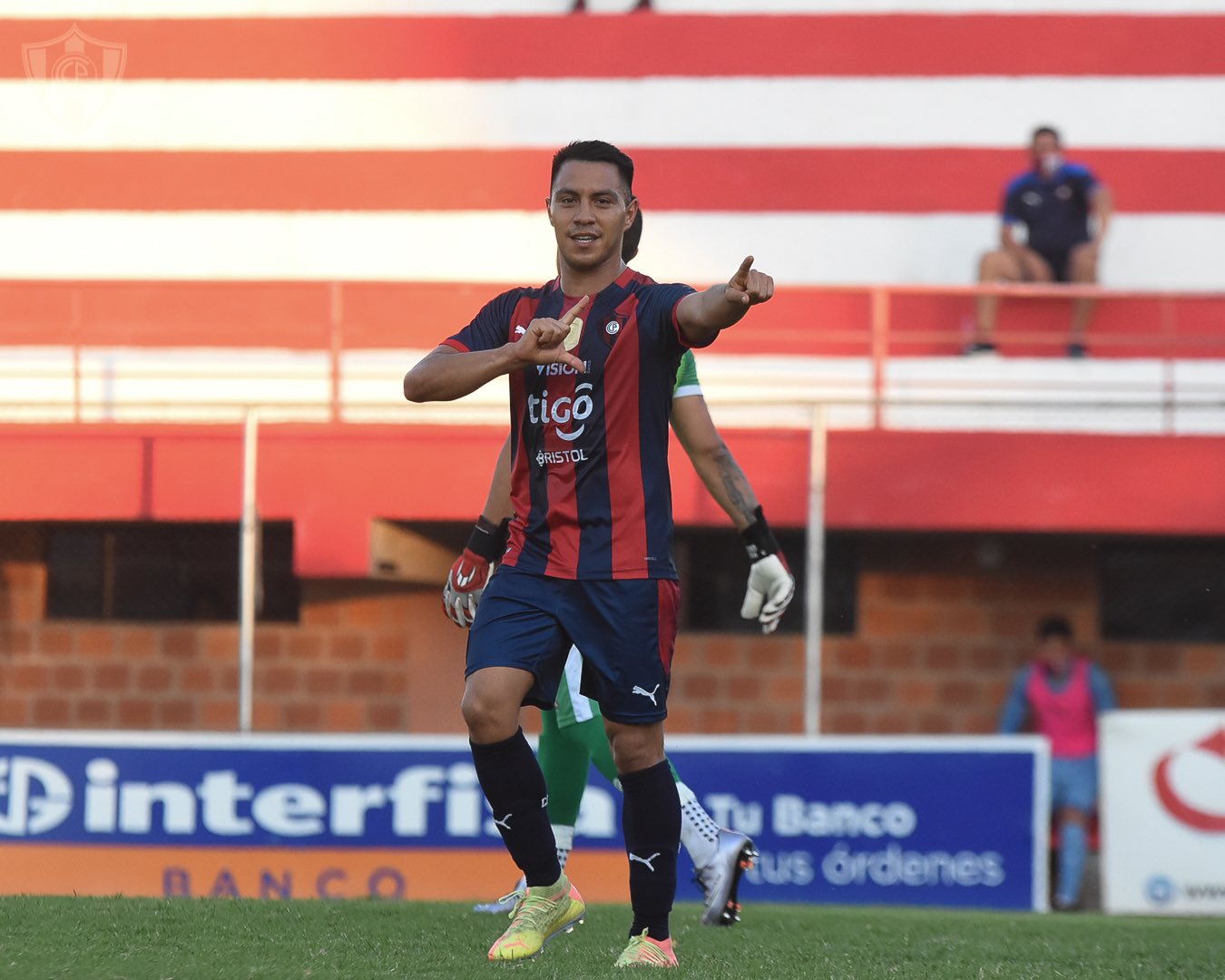 Cerro Porteño venció a River Plate con los goles de Claudio Aquino y Ángel Cardozo en el primer tiempo. Dionisio Pérez descontó. Foto: @CCP1912oficial.