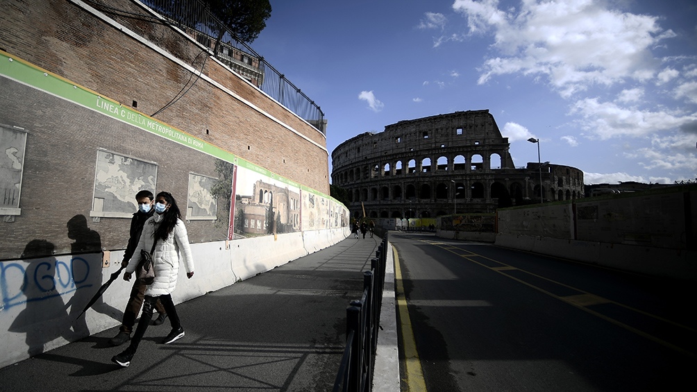 El presidente Sergio Mattarella adelantó este martes que el rol de las Fuerzas Armadas "será fundamental" en la campaña de vacunación. Foto: Télam