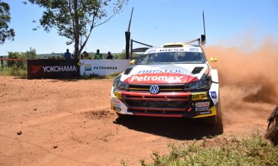 En la segunda jornada del Nacional de Rally, Gustavo Saba y Fernando Mussano lideraron la tabla general de los autos de tracción integral. Foto: @rallypy.