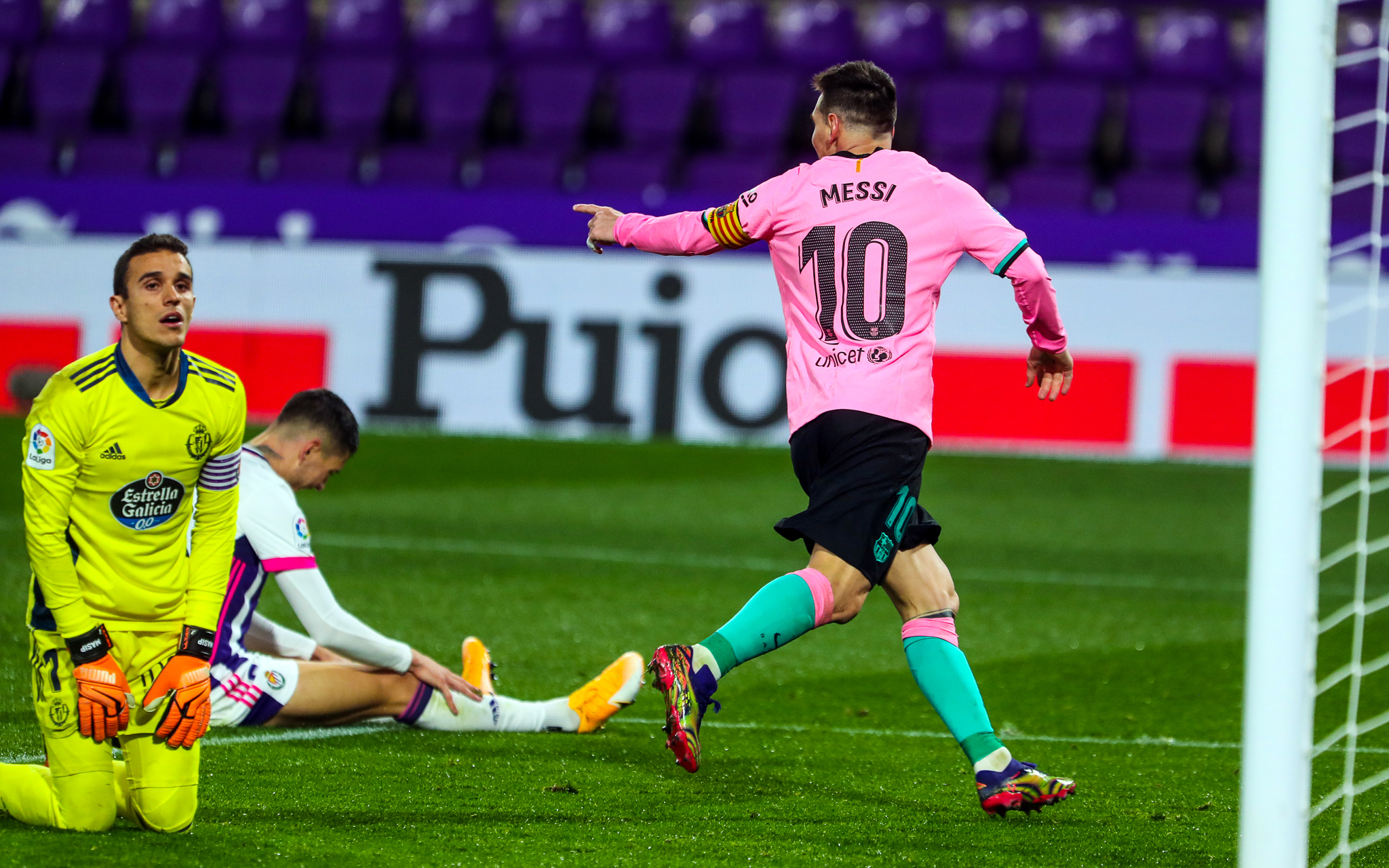 Este sábado se conoció un nuevo anticipo de la entrevista que el astro argentino mantuvo en su casa catalana con Jordi Évole. Foto: @FCBarcelona_es.