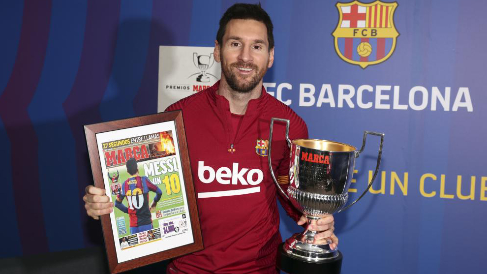 Al argentino le entregaron el trofeo por sus 25 goles convertidos en el Barcelona durante la Liga de España 2019/2020. Foto: Francesc Adelantado/Marca.