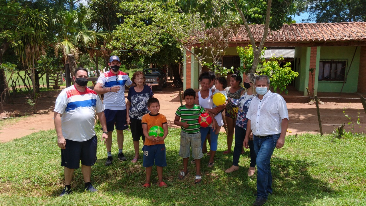 Itacurubí de la Cordillera fue beneficiada con la iniciativa “Navidad en tu Plaza Deportiva”, impusada por la Secretaría Nacional de Deportes. Foto: SND.