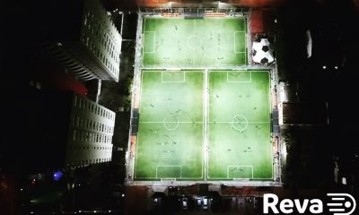 Con Reva podés reservar canchas según tu ubicación actual o la que elijas. La app también permite organizar encuentros con público. Foto: @revaapp.co.