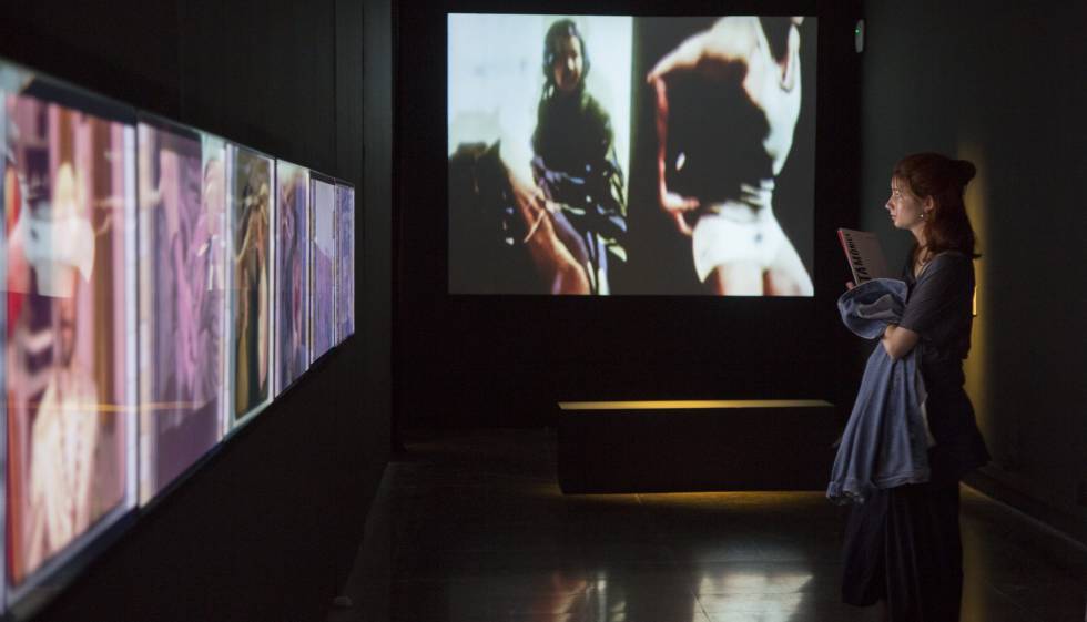 Videoinstalaciones de Eugenia Balcells en la exposición del Arts Santa Mònica