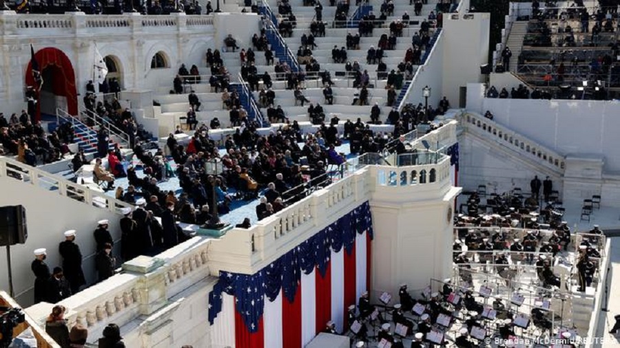 El ahora mandatario de Estados Unidos, el demócrata Joe Biden, juró frente a la biblia y se convirtió en el 46º presidente del país norteamericano