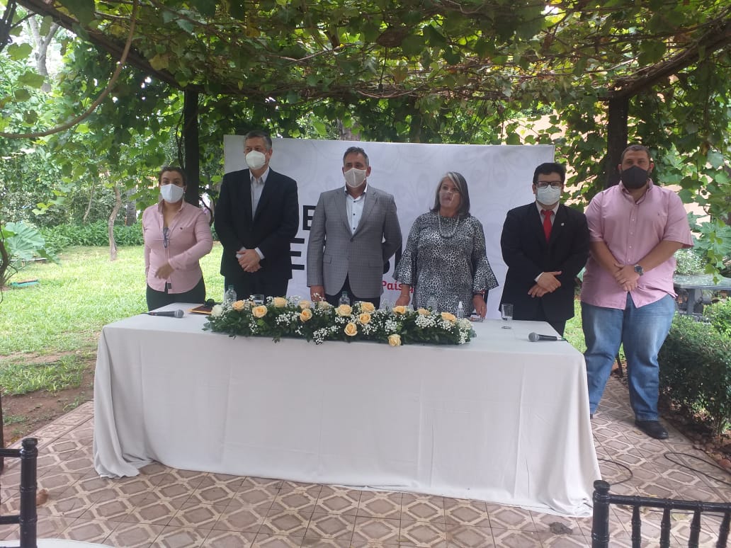 Presentación de candidatos a Intendente y Concejal de Asunción por parte del Movimiento Nueva República. Foto: Gentileza.