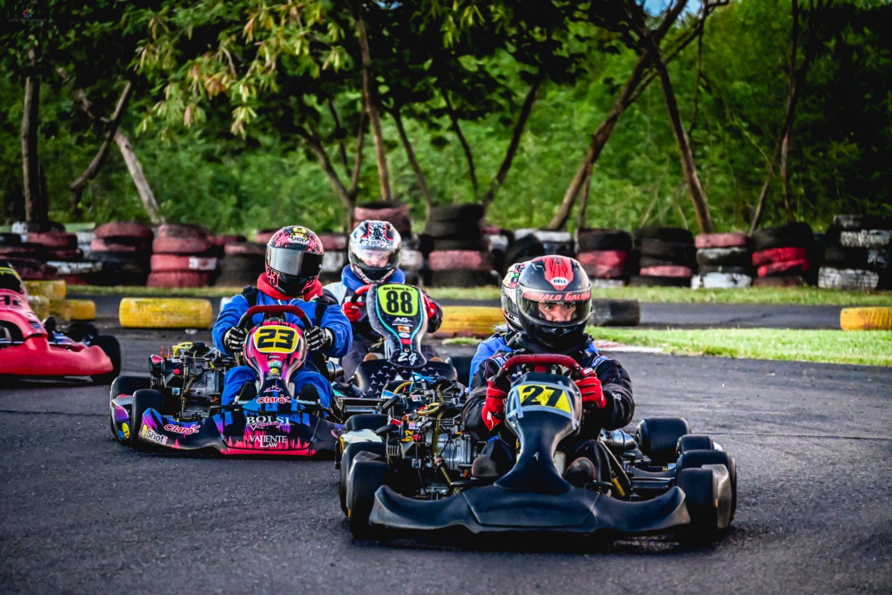 Los fanáticos pudieron seguir el evento en su integridad vía streaming desde la cuenta oficial de Facebook del Karting Club Paraguayo. Foto: Gentileza.