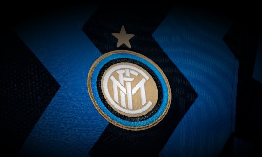 La única modificación del equipo nerazzurro será en el escudo, tal como ya lo han hecho clubes como la Juventus y el Hellas Verona. Foto: @Inter_es.