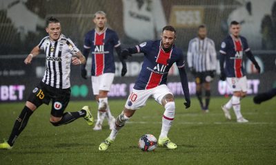 “Nunca perderé la pasión por el fútbol, pero he tenido momentos en los que quería dejar de jugar”, reconoció el futbolista brasileño. Foto: @PSG_espanol.