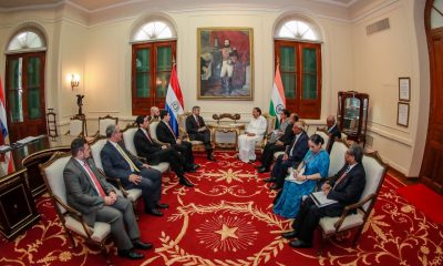 En 2019 el presidente Mario Abdo Benítez recibió al vicepresidente de la India Venkaiah Naidu en visita oficial. Foto: IP