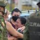 Los familiares de los presos al enterarse de los sucesos. Foto: BBC