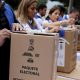 Arauz ganó la primera vuelta con 32,72% de los votos, seguido de Lasso con 19,74%