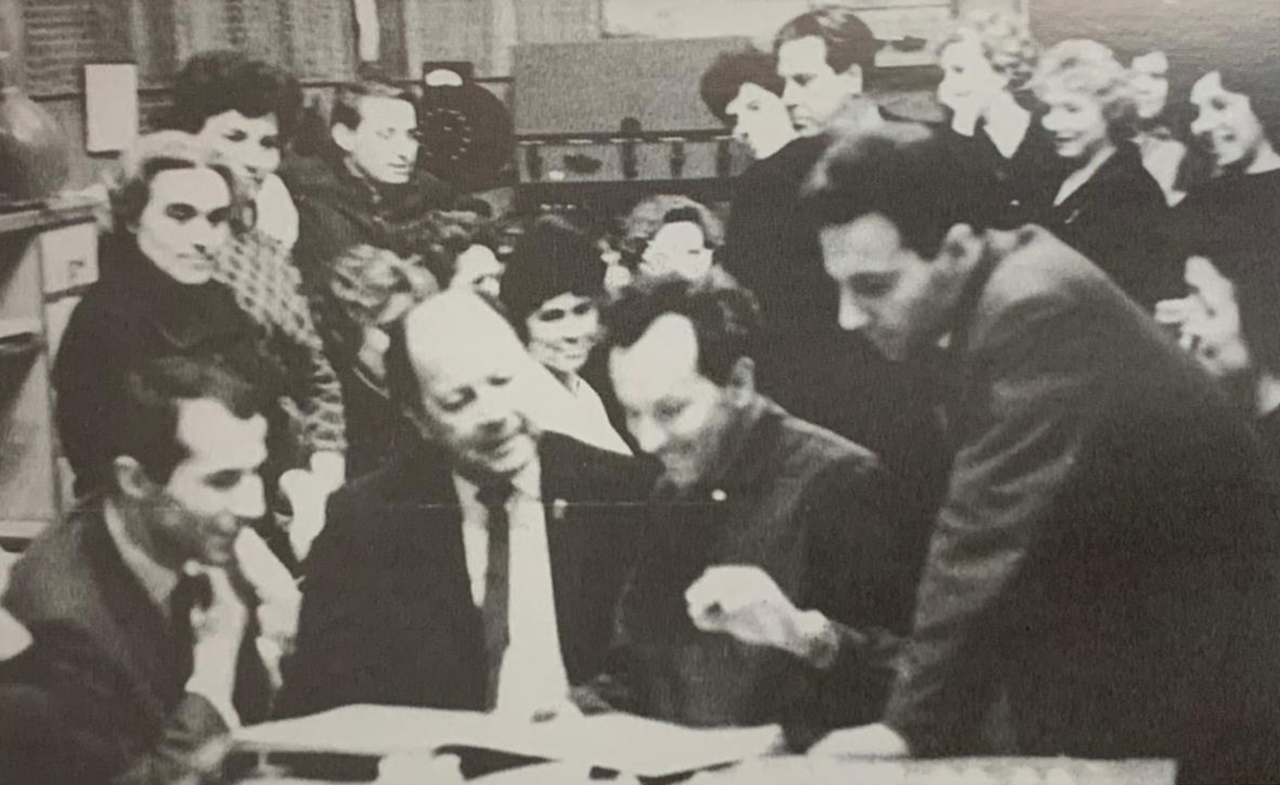  Flores con el director ruso Yuri Aranovich y el tenor Vladimir Majov. Moscú, 1969