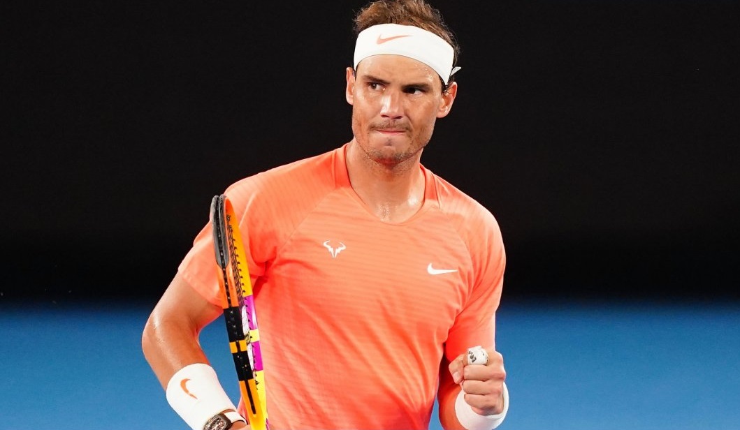 Rafael Nadal (2°) solventó su partido con nota alta, superando a Cam Norrie (69°) por 7-5, 6-2 y 7-5 en dos horas y 14 minutos. Foto: @AustralianOpen.